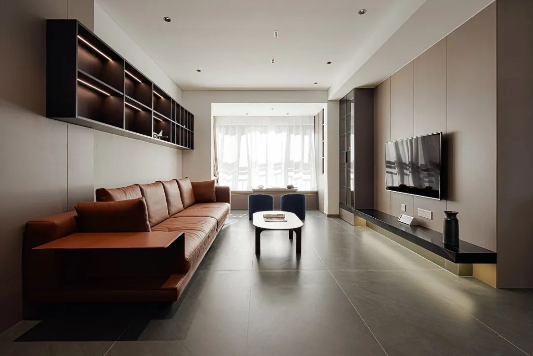 感受124平现代风，暗调典雅的生活美学！