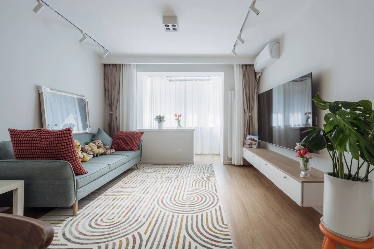 90后夫妇爆改80年代老房，榨干68㎡「老破小」每1㎡！