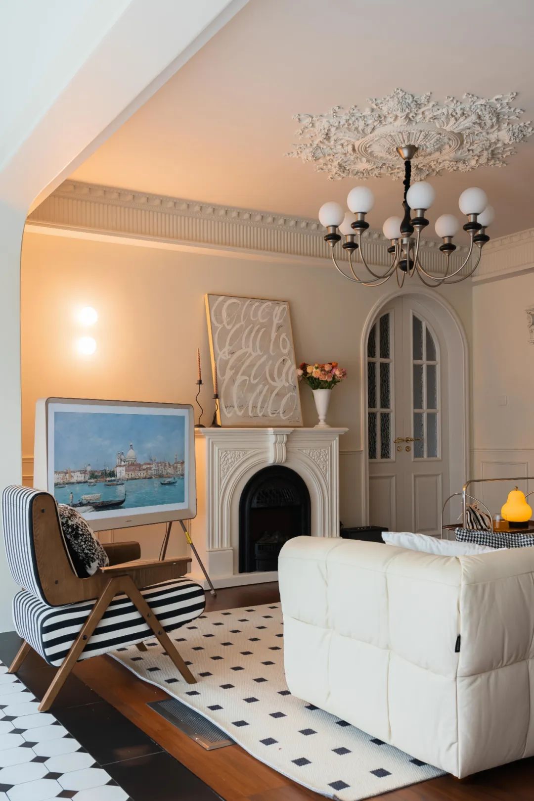 一家三口浪漫永恒的法式复古家！