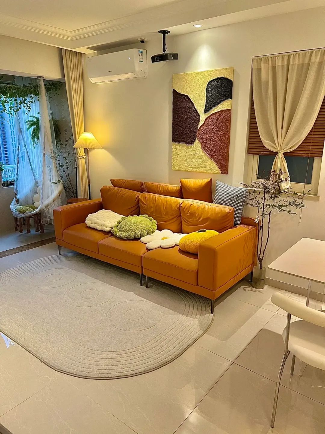 52平3个房间4种风格