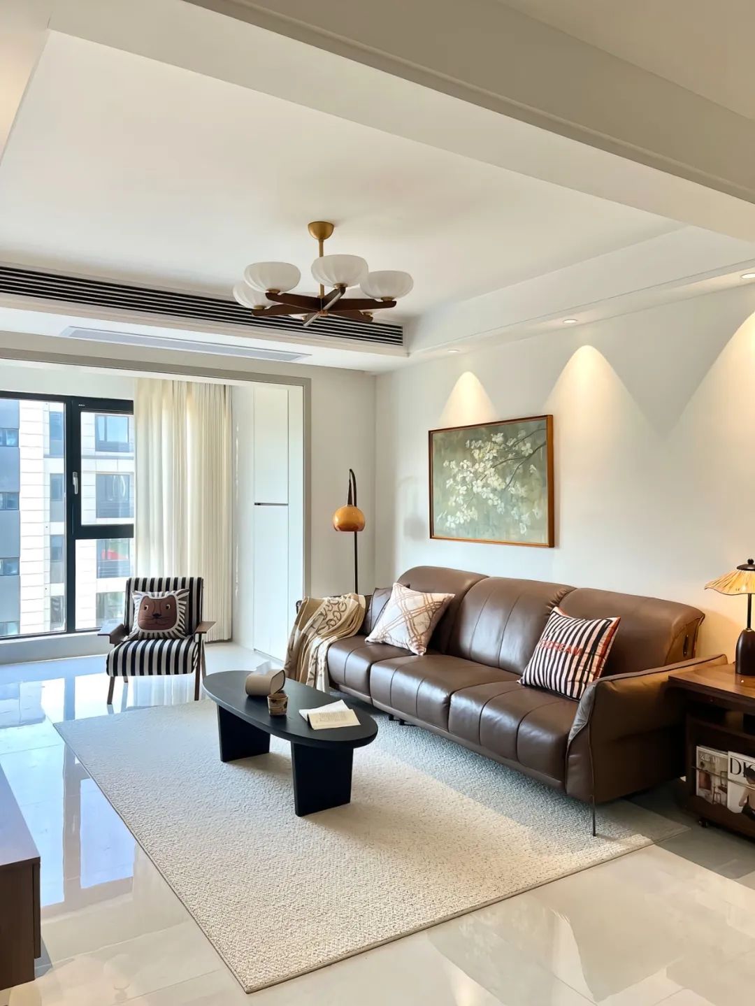 套内87㎡的简约风小户型，干净整洁好打理。