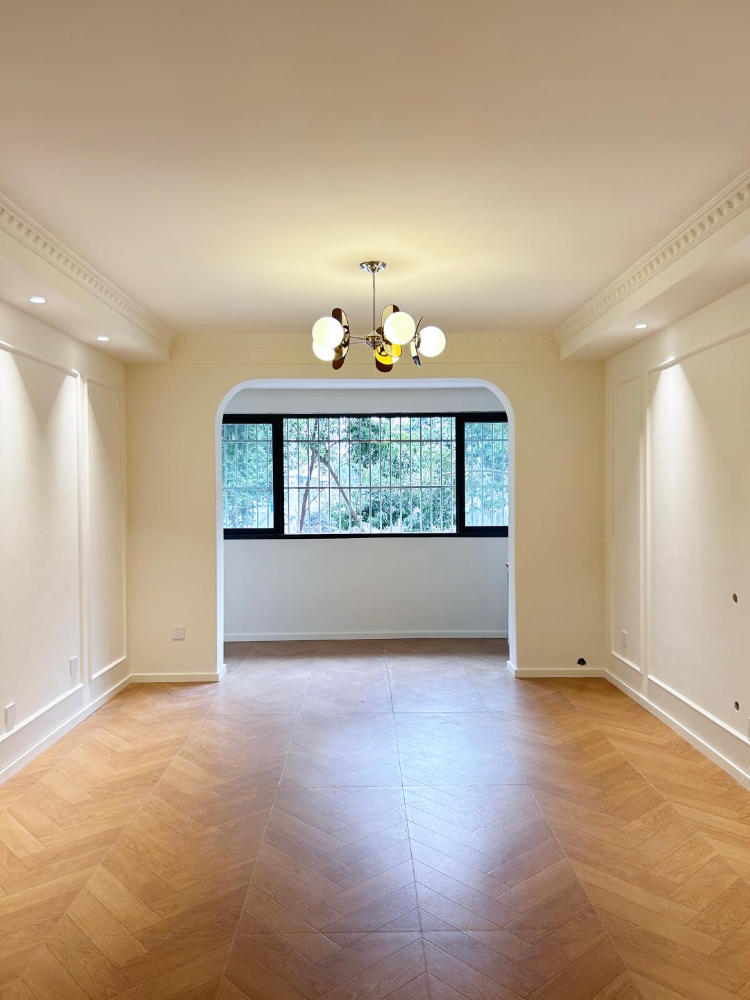 坐标：金象嘉园，混搭完美落地。