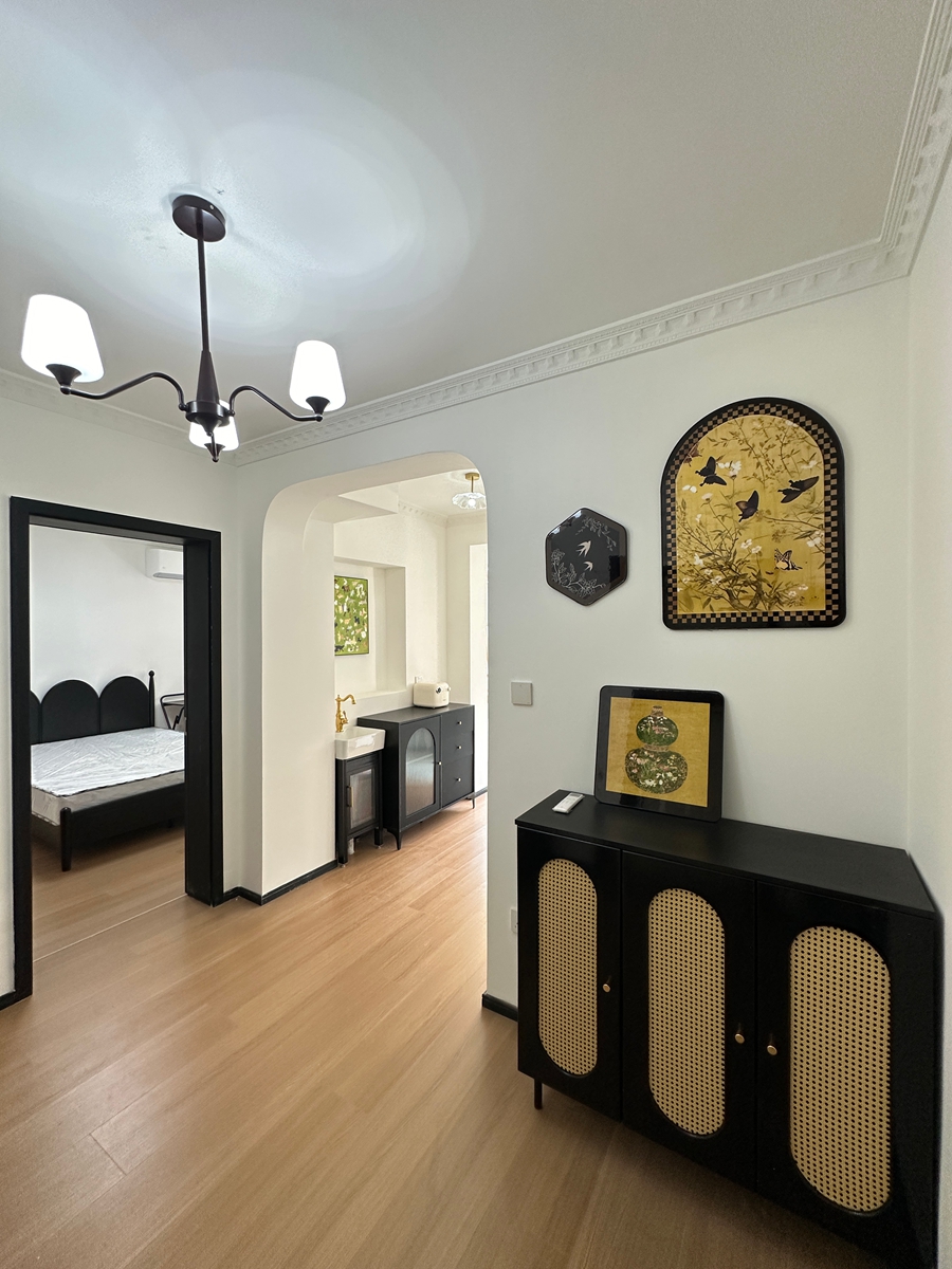 5万爆改60平老破小，朋友来家认不出了！