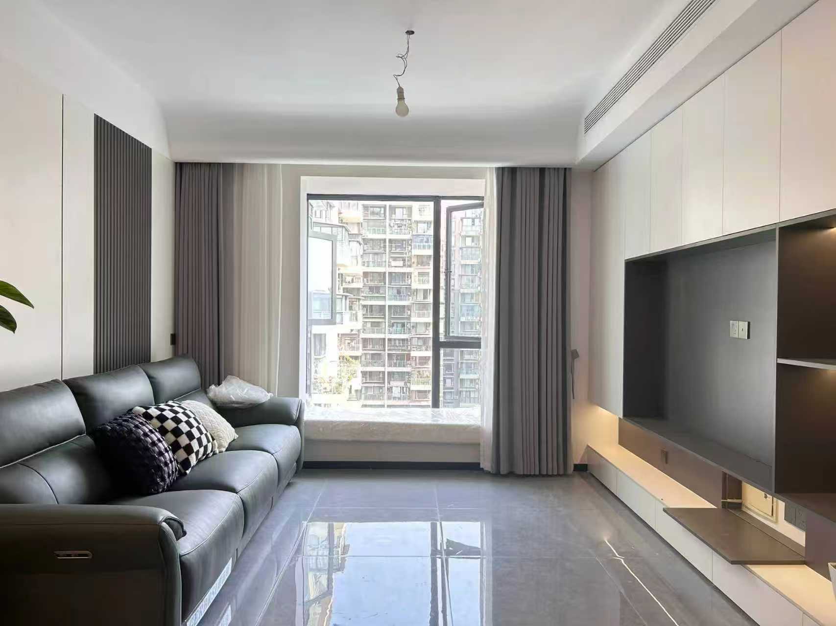 9 万装 93 平，完工后被全小区围观了