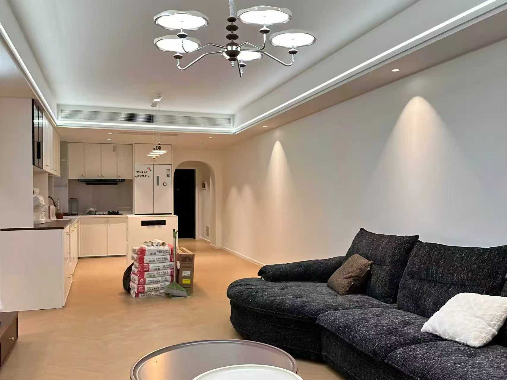 轻法混搭极简，这才是理想中的家